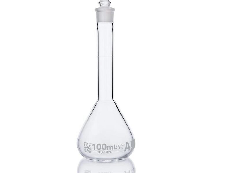 es un matraz aforado de 100 ml, clase a. modelo g003