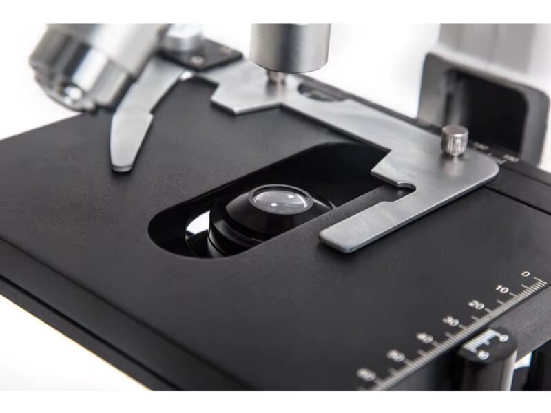 microscopio triocular codcpd01138t