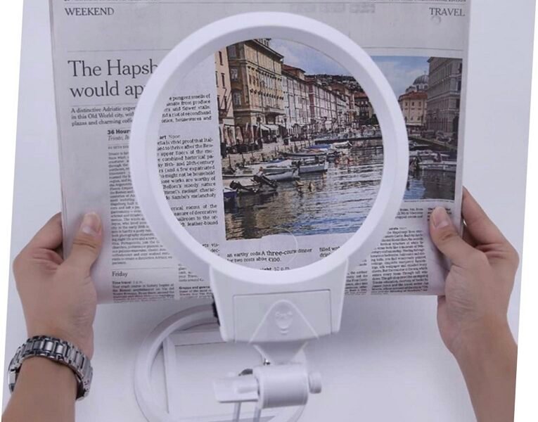 lupa con 2 aumentos y luz led cod3b1a