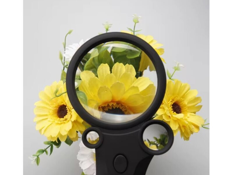 lupa con tres aumentos cod600